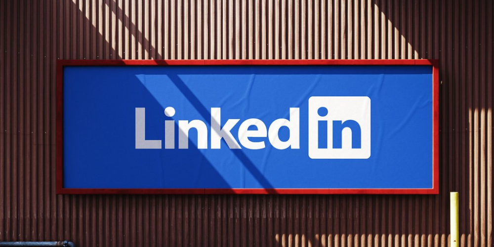 Crafting an Impressive LinkedIn Profile