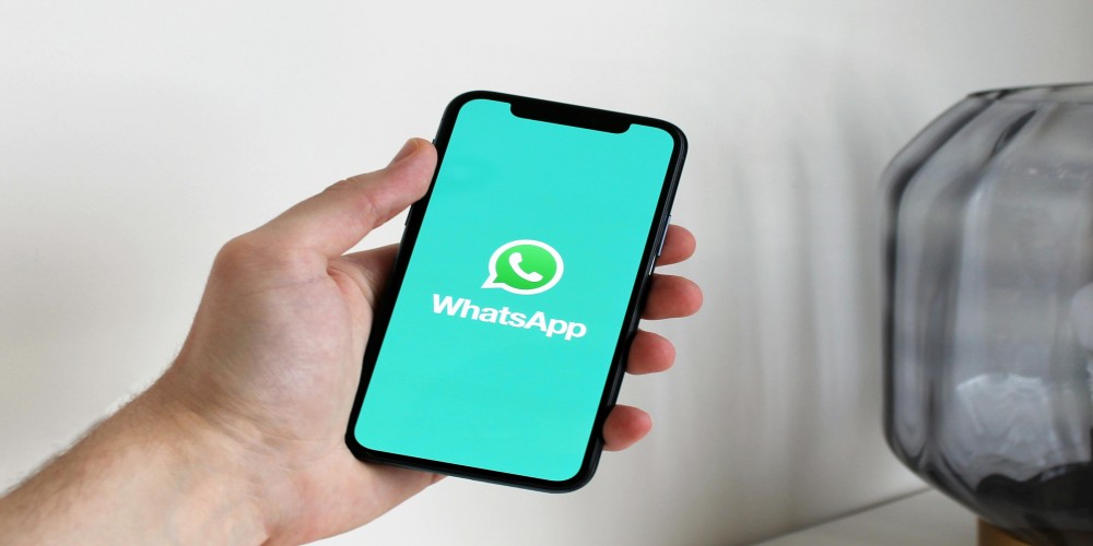 WhatsApp's New AI Memory Feature Aims to Personalize User Experience